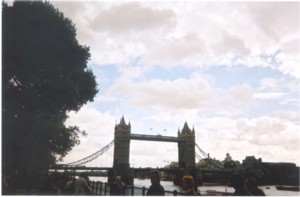 20a
Tommy:  De Tower Bridge.
